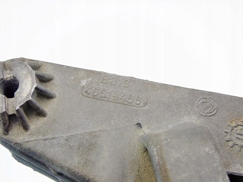 ŁAPA SILNIKA 1.4 12V MAREA BRAVA BRAVO Y 46519466 ŁAPA SILNIKA 1.4 12V MAREA BRAVA BRAVO Y 46519466