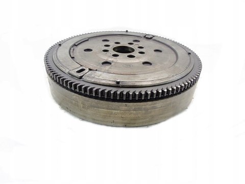 KOŁO DWUMASOWE 2.0 D BMW E46 E39 320 520 318 KOŁO DWUMASOWE 2.0 D BMW E46 E39 320 520 318