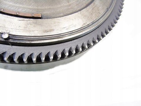 KOŁO DWUMASOWE 2.0 D BMW E46 E39 320 520 318 KOŁO DWUMASOWE 2.0 D BMW E46 E39 320 520 318