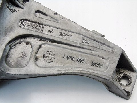 ŁAPA SILNIKA 2.0 D BMW E46 E39 320 520 318 D ŁAPA SILNIKA 2.0 D BMW E46 E39 320 520 318 D