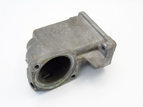 OBUDOWA TERMOSTATU 2.4 20V VOLVO V70 S70 C70 850