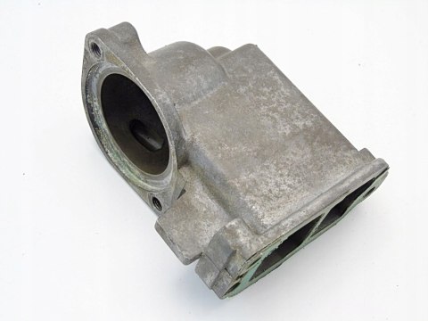 OBUDOWA TERMOSTATU 2.4 20V VOLVO V70 S70 C70 850 OBUDOWA TERMOSTATU 2.4 20V VOLVO V70 S70 C70 850