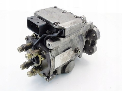POMPA WTRYSKOWA 136K 2.0 D BMW E46 E39 320 520 318 POMPA WTRYSKOWA 136K 2.0 D BMW E46 E39 320 520 318