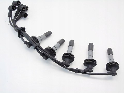 PRZEWODY ZAPŁONOWE 2.4 20V VOLVO V70 S70 C70 850 PRZEWODY ZAPŁONOWE 2.4 20V VOLVO V70 S70 C70 850