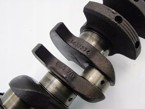 WAŁ KORBOWY 2.5 24V BMW E36 E39 E46 523 323 WAŁ KORBOWY 2.5 24V BMW E36 E39 E46 523 323