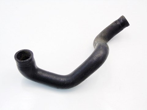 WĄŻ PRZEWÓD WODY 2.0 D BMW E46 E39 320 520 318 WĄŻ PRZEWÓD WODY 2.0 D BMW E46 E39 320 520 318
