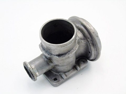 ZAWÓR SPALIN EGR 2.0 D BMW E46 E39 320 520 318 ZAWÓR SPALIN EGR 2.0 D BMW E46 E39 320 520 318