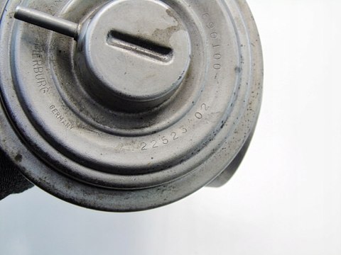 ZAWÓR SPALIN EGR 2.0 D BMW E46 E39 320 520 318 ZAWÓR SPALIN EGR 2.0 D BMW E46 E39 320 520 318
