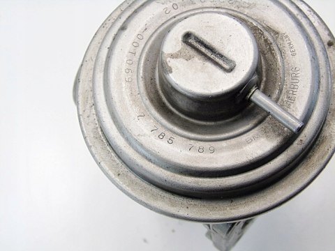 ZAWÓR SPALIN EGR 2.0 D BMW E46 E39 320 520 318 ZAWÓR SPALIN EGR 2.0 D BMW E46 E39 320 520 318