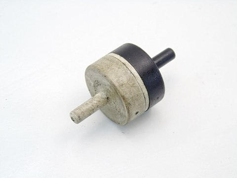 ZAWÓR ZWROTNY 2.4 20V V70 S70 C70 850 9135666 ZAWÓR ZWROTNY 2.4 20V V70 S70 C70 850 9135666