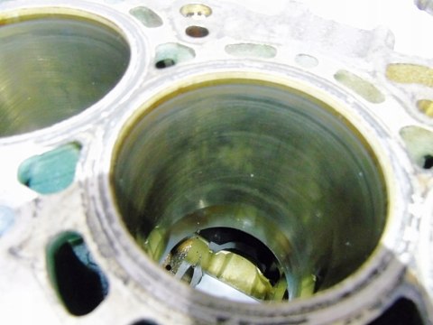 BLOK RF4M5G-6015 DF 1.8 MONDEO FOCUS 2 C30 S40 V50 BLOK RF4M5G-6015 DF 1.8 MONDEO FOCUS 2 C30 S40 V50