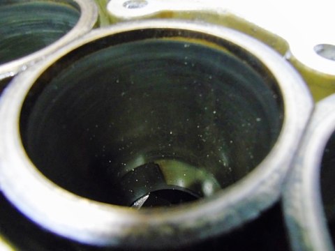 BLOK TULEJE KFU 1.4 16V 307 C4 207 C3 206 1007 BLOK TULEJE KFU 1.4 16V 307 C4 207 C3 206 1007
