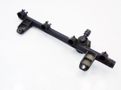 LISTWA WTRYSKOWA 1.4 THALIA KANGOO SCENIC CLIO II LISTWA WTRYSKOWA 1.4 THALIA KANGOO SCENIC CLIO II