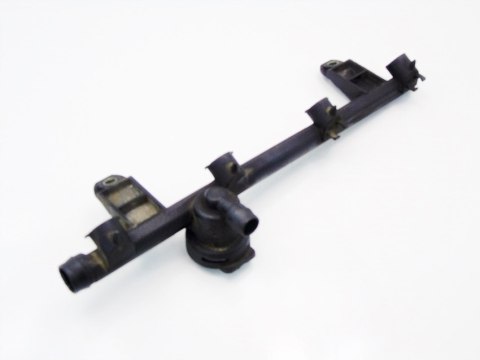 LISTWA WTRYSKOWA 1.4 THALIA KANGOO SCENIC CLIO II LISTWA WTRYSKOWA 1.4 THALIA KANGOO SCENIC CLIO II