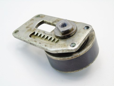 NAPINACZ PASKA 1.6 16V 307 206 207 C3 XSARA C4 308 NAPINACZ PASKA 1.6 16V 307 206 207 C3 XSARA C4 308