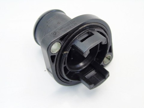 OBUDOWA TERMOSTATU 1.6 16V 307 206 207 C3 XSARA C4 OBUDOWA TERMOSTATU 1.6 16V 307 206 207 C3 XSARA C4