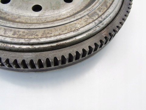 KOŁO DWUMASOWE 1.9 JTD STILO 147 156 LYBRA PUNTO KOŁO DWUMASOWE 1.9 JTD STILO 147 156 LYBRA PUNTO