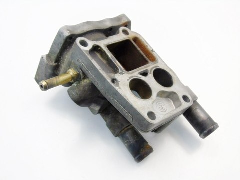 OBUDOWA TERMOSTATU 1.6 16V MERIVA ASTRA H VECTRA C OBUDOWA TERMOSTATU 1.6 16V MERIVA ASTRA H VECTRA C