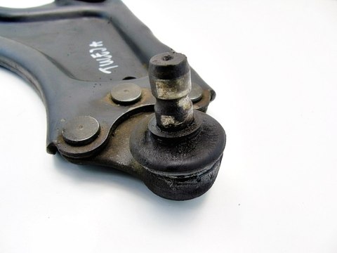 WAHACZ PRAWY PRZÓD 1.6 16V OPEL MERIVA A FL WAHACZ PRAWY PRZÓD 1.6 16V OPEL MERIVA A FL