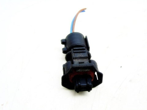 WTYCZKA KOSTKA WTRYSKIWACZA 1.0 12V CORSA B WTYCZKA KOSTKA WTRYSKIWACZA 1.0 12V CORSA B