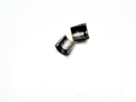 ZAMEK ZAWORU GOWICY RENAULT 1.2 8V CLIO I RAPID ZAMEK ZAWORU GOWICY RENAULT 1.2 8V CLIO I RAPID