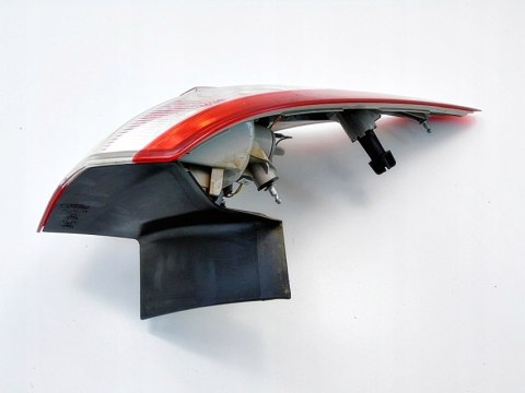 LAMPA LEWY TYŁ FOCUS 3 KOMBI BM5113403GF LAMPA LEWY TYŁ FOCUS 3 KOMBI BM5113403GF