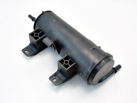 FILTR WĘGLOWY FOCUS 3 KOMBI 7M51-9E857-CD FILTR WĘGLOWY FOCUS 3 KOMBI 7M51-9E857-CD