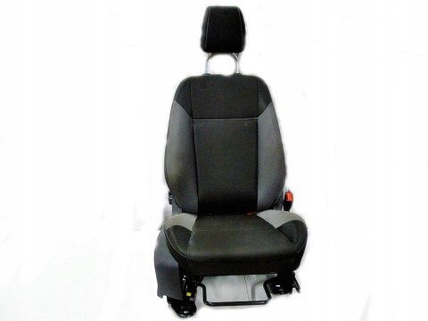 FOTEL PASAŻERA PRAWY PRZÓD FOCUS 3 KOMBI FOTEL PASAŻERA PRAWY PRZÓD FOCUS 3 KOMBI