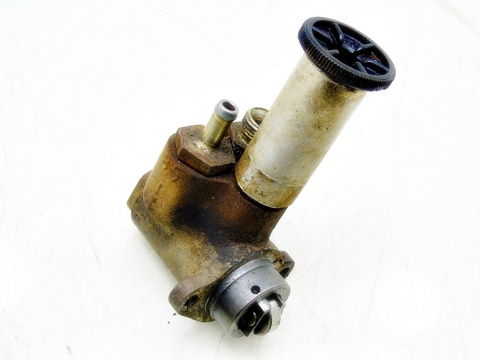 POMPA ZASILAJĄCA MERCEDES 2.4D W123 S123 240D POMPA ZASILAJĄCA MERCEDES 2.4D W123 S123 240D