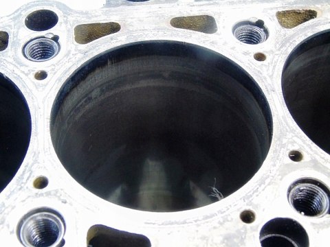 BLOK GOŁY BNZ 2.5 TDI T5 VW TRANSPORTER TOUAREG BLOK GOŁY BNZ 2.5 TDI T5 VW TRANSPORTER TOUAREG