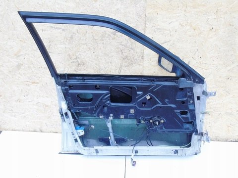 DRZWI LEWY PRZÓD AUDI 80 B4 1993 SEDAN SREBRNE DRZWI LEWY PRZÓD AUDI 80 B4 1993 SEDAN SREBRNE