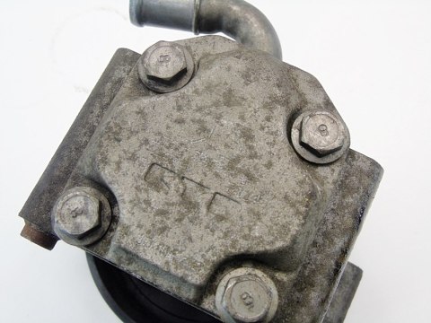 POMPA WSPOMAGANIA 1.3 8V FORD FIESTA V VI KA POMPA WSPOMAGANIA 1.3 8V FORD FIESTA V VI KA