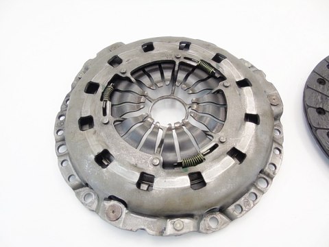 SPRZĘGŁO TARCZA DOCISK 1.8 BMW 3 E46 316 I TI 318 SPRZĘGŁO TARCZA DOCISK 1.8 BMW 3 E46 316 I TI 318