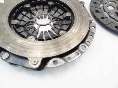 SPRZĘGŁO TARCZA DOCISK 1.8 BMW 3 E46 316 I TI 318 SPRZĘGŁO TARCZA DOCISK 1.8 BMW 3 E46 316 I TI 318