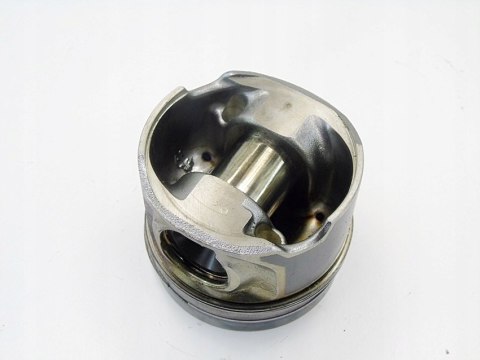 TŁOK 83L57 3.0 TDI AUDI A4 B7 A6 C6 A8 D3 TŁOK 83L57 3.0 TDI AUDI A4 B7 A6 C6 A8 D3