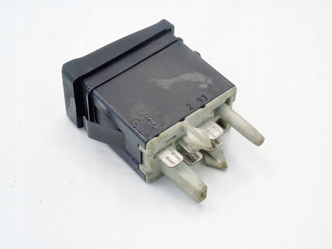 PRZEŁĄCZNIK REGULACJI ŚWIATEŁ AUDI 80 B4 1993 2.0 PRZEŁĄCZNIK REGULACJI ŚWIATEŁ AUDI 80 B4 1993 2.0