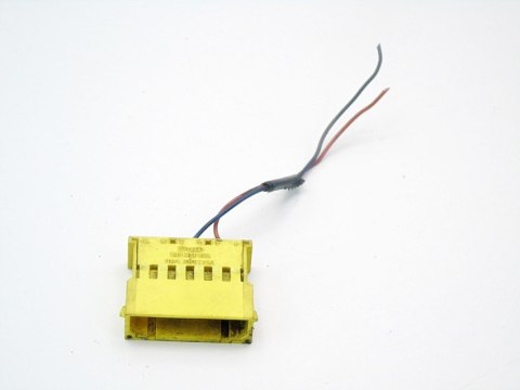 WTYCZKA KOSTKA INSTALACJI AUDI 80 B4 B3 100 C4 90 WTYCZKA KOSTKA INSTALACJI AUDI 80 B4 B3 100 C4 90