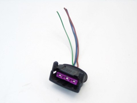 WTYCZKA KOSTKA INSTALACJI AUDI 80 B4 B3 100 C4 90 WTYCZKA KOSTKA INSTALACJI AUDI 80 B4 B3 100 C4 90