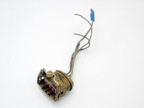 WTYCZKA KOSTKA INSTALACJI AUDI 80 B4 B3 100 C4 90 WTYCZKA KOSTKA INSTALACJI AUDI 80 B4 B3 100 C4 90