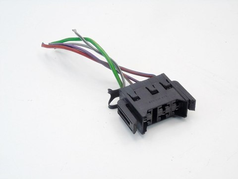 WTYCZKA KOSTKA INSTALACJI AUDI 80 B4 B3 100 C4 90 WTYCZKA KOSTKA INSTALACJI AUDI 80 B4 B3 100 C4 90