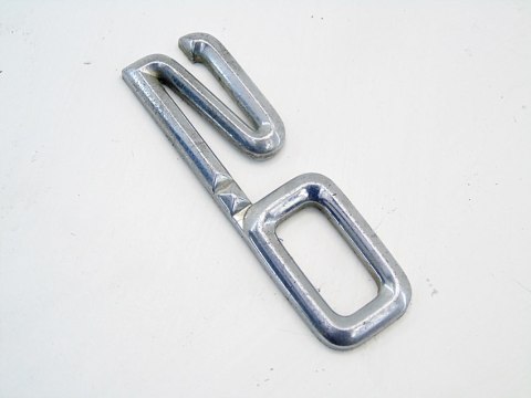 ZNACZEK EMBLEMAT AUDI 80 B4 1993 2.0 B ZNACZEK EMBLEMAT AUDI 80 B4 1993 2.0 B