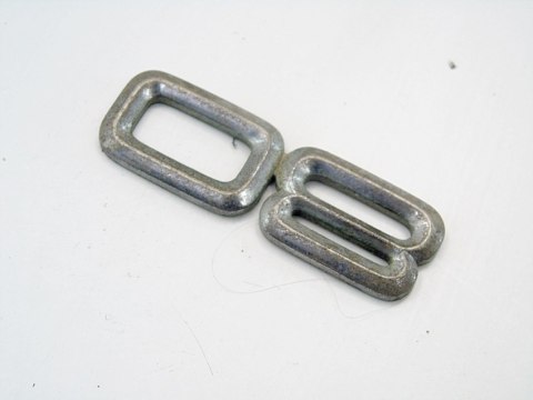 ZNACZEK EMBLEMAT AUDI 80 B4 1993 2.0 B ZNACZEK EMBLEMAT AUDI 80 B4 1993 2.0 B