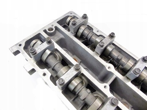 GŁOWICA 1.6 16V FOCUS II C-MAX V50 S40 C30 7S7G-CB GŁOWICA 1.6 16V FOCUS II C-MAX V50 S40 C30 7S7G-CB