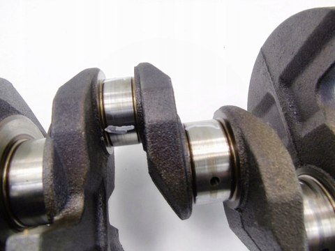 WAŁ KORBOWY 2.0 16V MAZDA 6 5 MX-5 S-MAX FOCUS 2 WAŁ KORBOWY 2.0 16V MAZDA 6 5 MX-5 S-MAX FOCUS 2