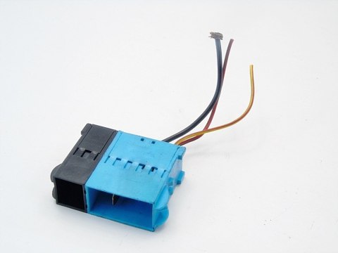 WTYCZKA KOSTKA INSTALACJI AUDI 80 B4 B3 100 C4 90 WTYCZKA KOSTKA INSTALACJI AUDI 80 B4 B3 100 C4 90
