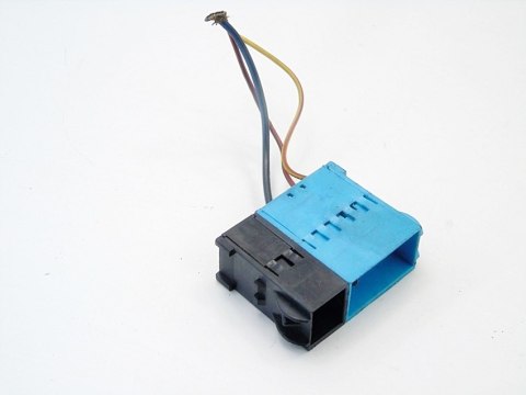 WTYCZKA KOSTKA INSTALACJI AUDI 80 B4 B3 100 C4 90 WTYCZKA KOSTKA INSTALACJI AUDI 80 B4 B3 100 C4 90