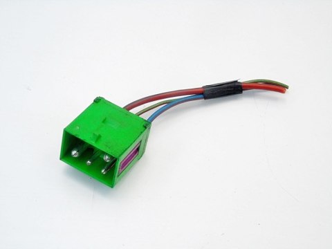 WTYCZKA KOSTKA INSTALACJI AUDI 80 B4 B3 100 C4 90 WTYCZKA KOSTKA INSTALACJI AUDI 80 B4 B3 100 C4 90