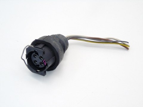 WTYCZKA KOSTKA INSTALACJI AUDI 80 B4 B3 100 C4 90 WTYCZKA KOSTKA INSTALACJI AUDI 80 B4 B3 100 C4 90