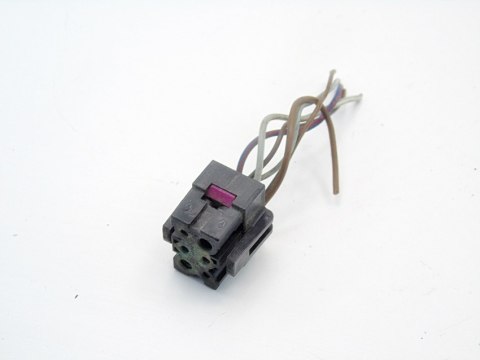 WTYCZKA KOSTKA INSTALACJI AUDI 80 B4 B3 100 C4 90 WTYCZKA KOSTKA INSTALACJI AUDI 80 B4 B3 100 C4 90