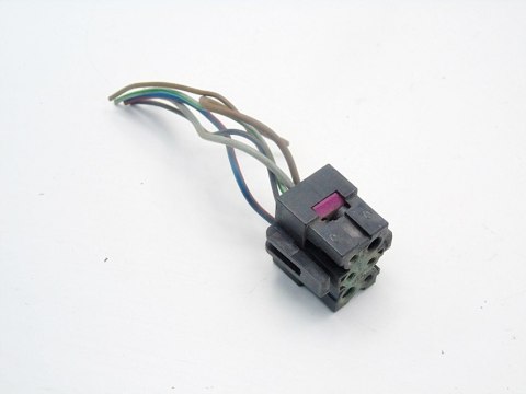 WTYCZKA KOSTKA INSTALACJI AUDI 80 B4 B3 100 C4 90 WTYCZKA KOSTKA INSTALACJI AUDI 80 B4 B3 100 C4 90